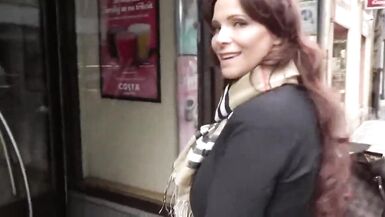 Shameless Mature MILF gets Hard Anal Fucked by Stranger on Vacation