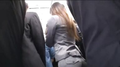 Lady get fingered in bus