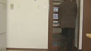 Housewife affair with husband's brother - 7 image