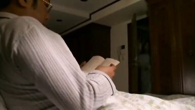 My wife is cheating in the hotel