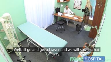FakeHospital Un médecin baise sa femme dans son bureau - 4 image
