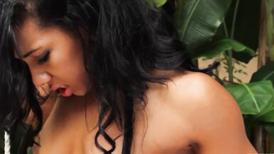 amour lesbien en noir et blanc - 10 image