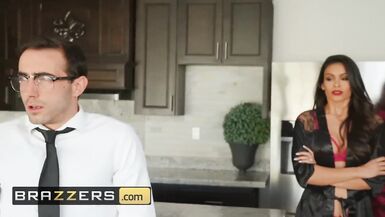 Brazzers - Latina milf Katana Kombat cucks her husband - 4 image