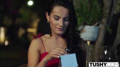 TUSHY Hart Anal Im Paradies - 4 image