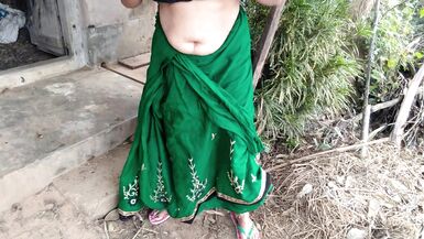 Desi Indian Milf Aunty Outdoor Big Juicy Boobs Flashing Compilation First Time On pH - 13 image