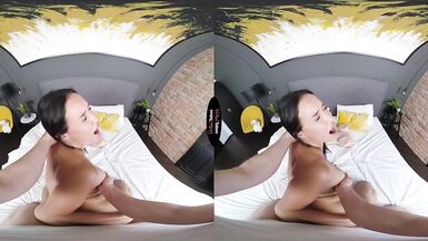 Stepmoms boy choose real pussy instead of toy - 10 image