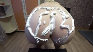 Cream Dildo Big Butt Milf Fucks Cream Dildo. - 4 image