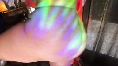 Feverish cougar pussy felt hotter than ever, sensual rainbow dance for you!  - 4 image