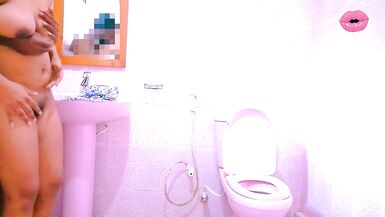 La femme partage son mari avec sa meilleure amie - mon fantasme de cocu #2