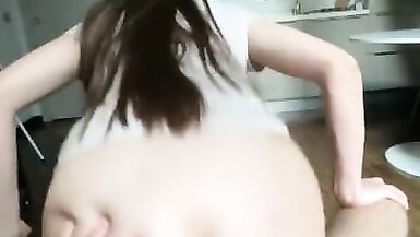 How to CUM in 3 Minutes (Tinder Date POV) - 4 image