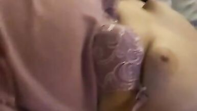 Orgasmi multipli femminili da sola a casa con respiro forte - 2 image