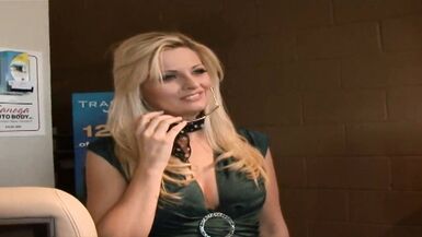 Bobbi Eden is a Milf in heat - 3 image