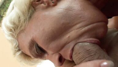 Blonde Milf wird vom Indianer gefickt - 11 image