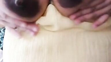 Moglie incinta di 8 mesi si mastruba davanti alla telecamera - 4 image