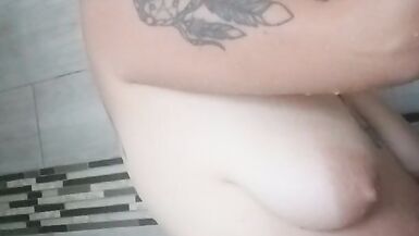 Cumming in the gym shower - 14 image