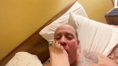 Mommy blowies and daddies(and mommies) toesies - 5 image