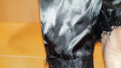 Femdom MILF Mistress Nina Luna Feet Playing with a Dildo and Crushing Rubber Cock With her Feet - 5 image