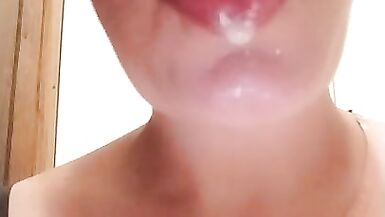 Spit cockwhore humillación - 14 image