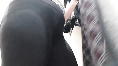 Italian stepmother shows you her big ass in a shop - 9 image