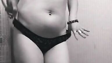 striptease to rock music - 11 image