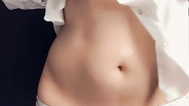 Teasing in White (bluz ve iç çamaşırı) - 13 image