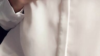 Teasing in White (bluz ve iç çamaşırı) - 5 image