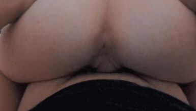 Taking turns on PAWG wife with dildo - 8 image