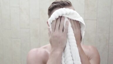 let her see you naked, she'll remember that dick s12:e1 crea - 2 image