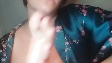 Adorazione intensa dei piedi con le tette - 9 image