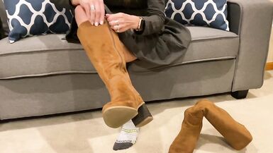 FUCK ME BOOTS REMOVAL- SEXY MILF TIPTOEVIX - 5 image