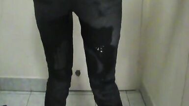 Peed in my jeans! Close and mega wet!