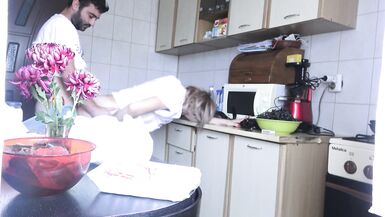 House wife has to stop her cooking for husband - Used milf ! - 5 image