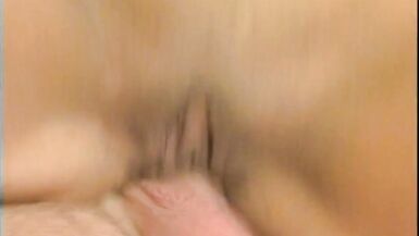 Blondes flittchen fickt den nachbar und isst sperma - 6 image
