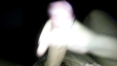 Me pajea con las manos y se traga la leche - 15 image