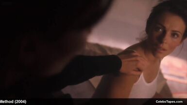 Celebrity Actress Elizabeth Hurley Hot Sex Action in Movie - 6 image