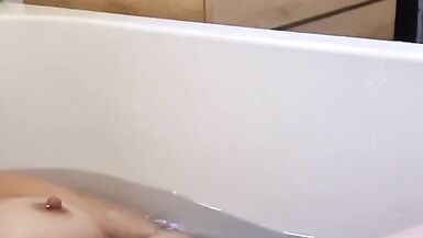 Taking a bath and play with my wet pussy - 8 image