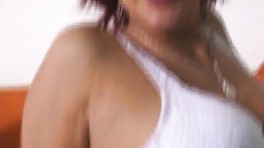 Rothaarige Milf erstes mal im Hotelzimmer vor der Kamera - 7 image