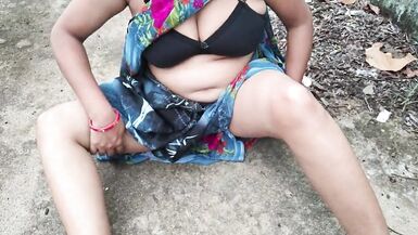 Road Par Mili Randi Bhabhi Ko Patakar Ghar Lakar Choda - 4 image