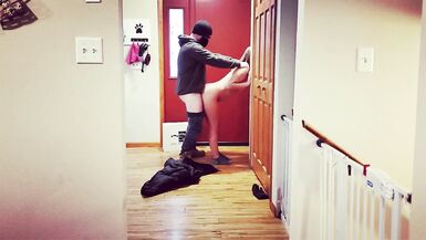 Caught Cheating! Wife flashes and fucks the deliveryman - 12 image