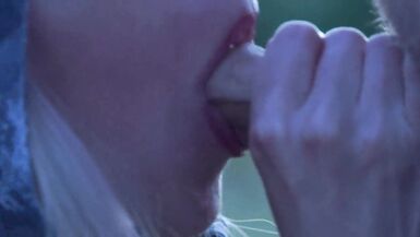 He took off a whore and she gives me a blowjob in nature clo - 6 image