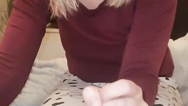 Curious Step-Sister Seen me Walking Naked From the Shower and |Came to Play With My Toy