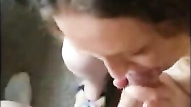 LANDLORD CUMMING TO COLLECT THE RENT!! - 11 image