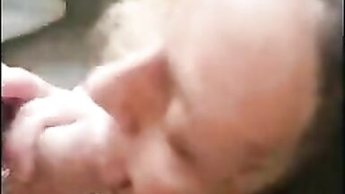 LANDLORD CUMMING TO COLLECT THE RENT!! - 12 image