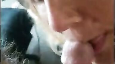 LANDLORD CUMMING TO COLLECT THE RENT!! - 3 image