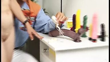 MILF tedesca prima volta sextoys - 1 image