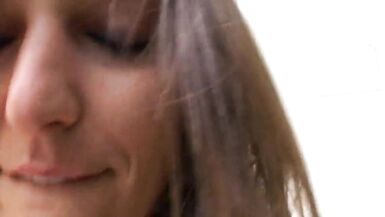 Amateur Paar ficken mit Cumshot - 8 image