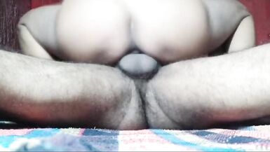 Neha gets her pussy licked instead of a gift, Desibhabhi2 - 14 image