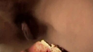 Sexe amateur en trois avec beaucoup de désir de jouir - 2 image