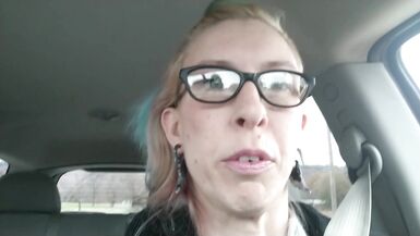 Sadece mastürbasyon yapmak için arabayla gezmeye çıkmak