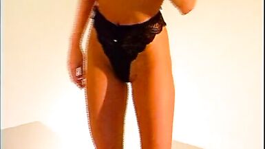 Zieh dich aus und mach mich heiss - 13 image